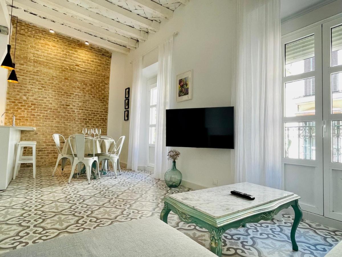 Modern Apartment In The City Centre, La Alameda Séville Extérieur photo